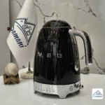 کتری برقی درجه دار اسمگ مدل Retro 50s KLF04 مشکی